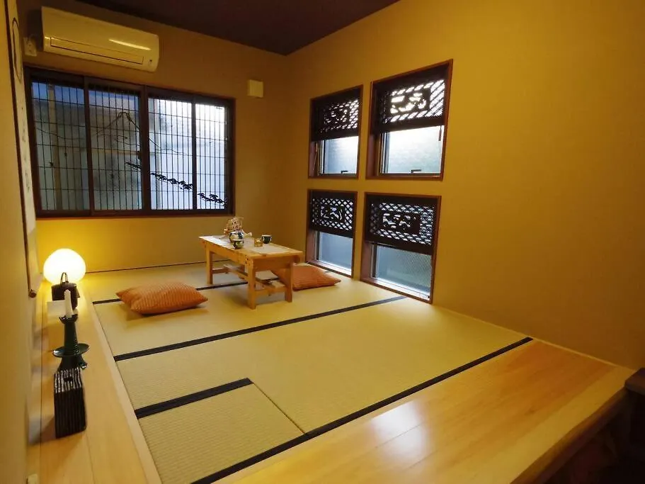 Holiday home Tsubaki Salon Jujo Villa Tokyo Japan